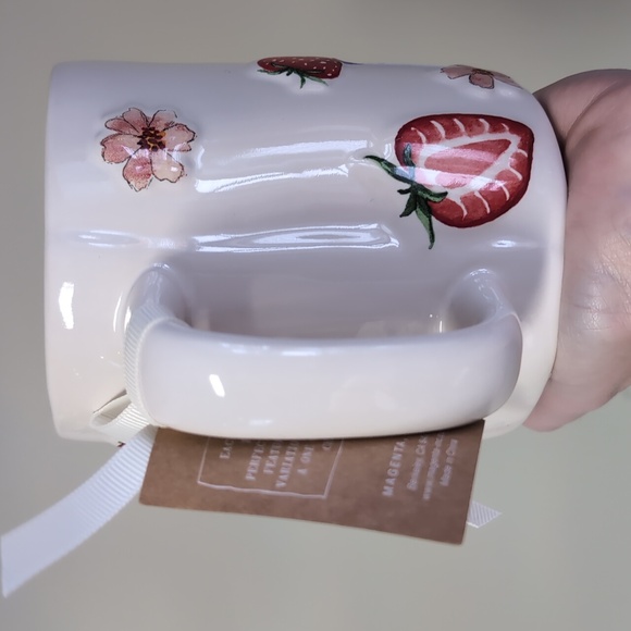 ❌SOLD❌Rae Dunn LOVE YOU BEERY MUCH Valentine's Day Mug, Strawberry Detail 🍓 - Picture 2 of 6